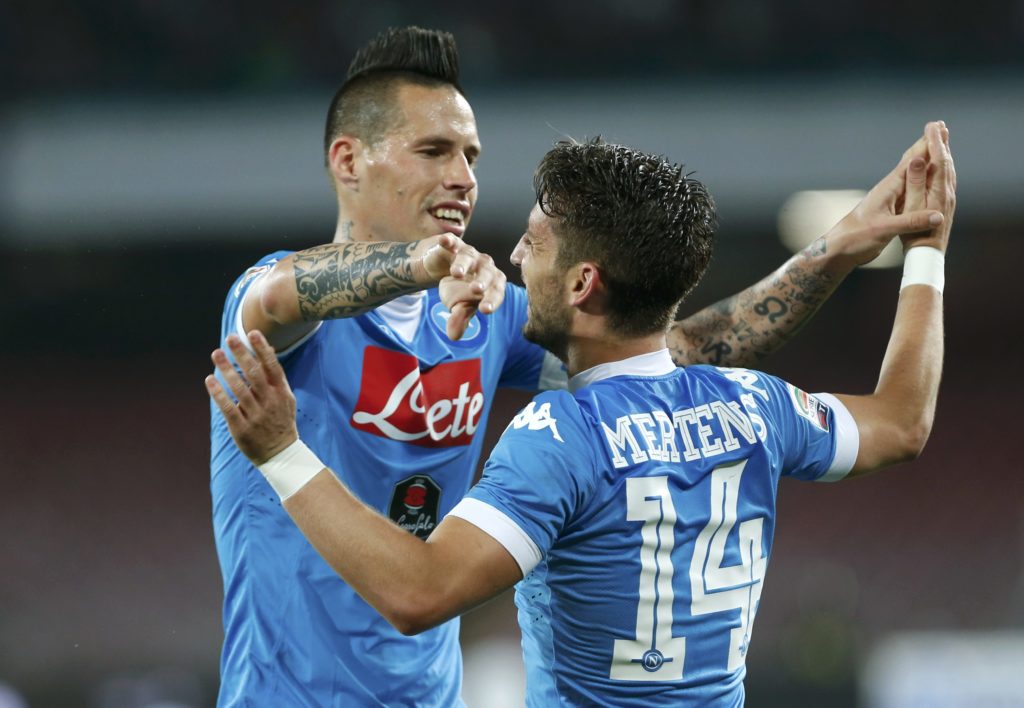 Football Soccer - Napoli v Bologna - Italian Serie A - San Paolo stadium, Naples, Italy - 19/04/16 Napoli's Dries Mertens celebrates with teammate Marek Hamsik after scoring a goal against Bologna.       REUTERS/Ciro De Luca